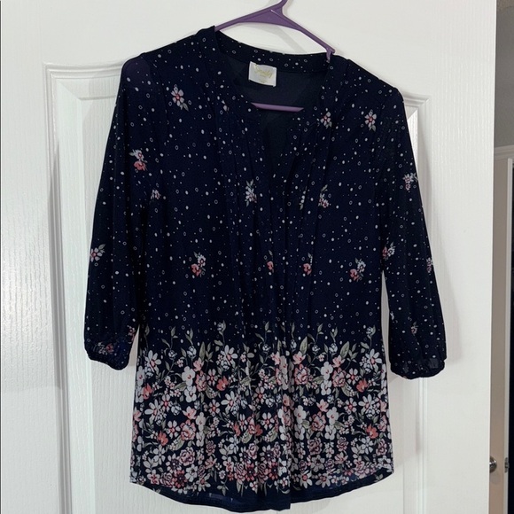 Floral Navy Women's Top - Picture 1 of 9
